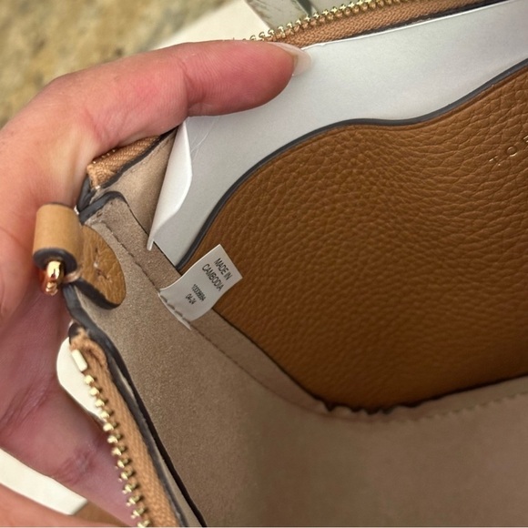 New ToryBurch THEA CONVERTIBLE CROSSBODY TIRAMISU 2 straps - Picture 7 of 11